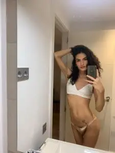 Travestis en Barcelona: LEA por primera vez en la ciudad FLACA ALTA y