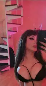 Ladyboy en Madrid: Conny  24hr