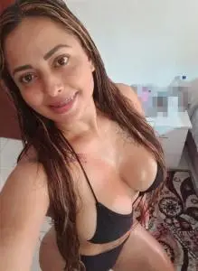 Escorts lujo en Murcia: Hola soy Mía, chica  y muy .