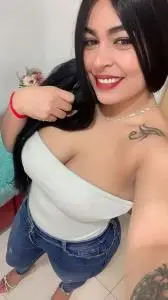 Chicas escorts en Madrid: colombiana alegre cariñosa y