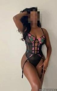 Chica de compañía en Cantabria: COMPLETISIMA SOY LA Q ESTAS BUSCANDO SERE TU MEJOR COMPAÑÍA SIN PRISAS