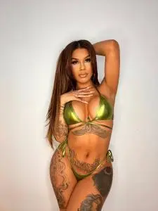 Travestis en Madrid: SOFIA TRANS OPERADA COMPLETA