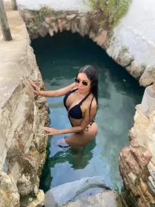 Masajes eroticos en Madrid: LORENA JOVENCITA MUY  PROFESIONAL