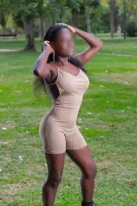 Chicas escorts en Asturias: ABRIL JOVENCITA SOICADA Y MUY SIMPATICA