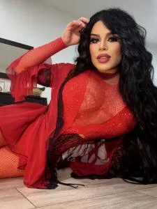 Travestis en Málaga: Sharon venezolana 24h