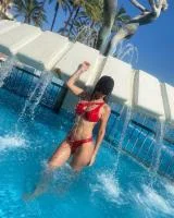 Chica de compañía en Alicante: Manuela joven delgada nueva en alicante