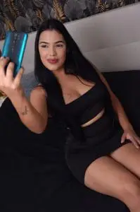 Acompañante en Valencia: DULCE, MASAJISTA Y ACOMPAÑANTE