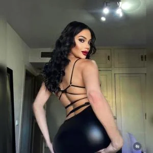 Travestis en Cádiz: NOVEDAD TRANS “Estefanía BRACAMONTES ” , y Confiabilidad de lujo ,...