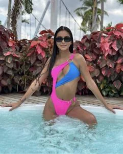 Chicas escorts en Tenerife: PUERTO DE LA CRUZ , Tu chica ideal