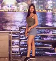 678864926: Chica de compañía en Ibiza