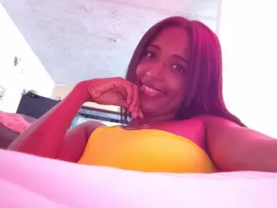 Videollamada en Ciudad Real: Hola soy Venus te estoy deseando que vengas a jugar conmigo.. Vamos a rico