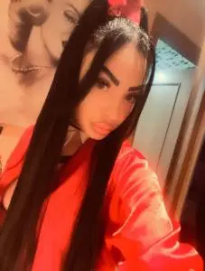 Chicas escorts en Zaragoza: ⭐⭐⭐NOVEDAD, IRENE 635521705, MORENA, JOVIAL, CON MANOS DE SEDA.