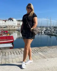 Chicas escorts en La Coruña: 🇪🇸🇬🇧La vida es corta,pero la mayoría de los hombres estais tan...