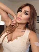 697674136: Ladyboy en Madrid