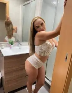 Chicas escorts en Barcelona: MARCELA 💞 LATINA DE ENSUEÑOS 💞 GRAN NOVEDAD ☎️ 24 HRS