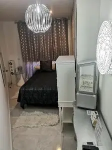 Alquiler en Barcelona: Habitación por horas ⏰️ para parejas 👩❤️👨 en Manresa...