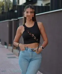 Videollamada en Zaragoza: hola chica de 18 años