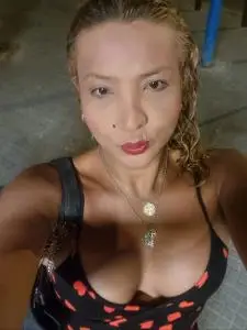 Travestis en Barcelona: Cornella de llobregat lara 24 hora