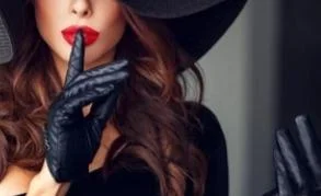 Chicas escorts en Granada: Barby..mujer con mucho caracter👠 me desplazo por toda granada alreres ..