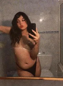 Trans en Madrid: NOVEDAD EN PARLA, ABRIL PRECIOSA Y FEMENINA FEMBOY DISPUESTA A HACERTE DE...