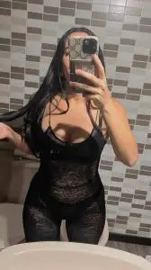 Chicas escorts en Alicante: NOVEDAD JOVENCITA Venezolana BLANQUITA DE PIEL 📍 Playa de los locos