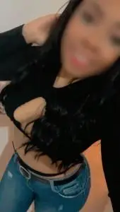 Chicas escorts en Málaga: Naomi, joven colombiana novedad en Torremolinos