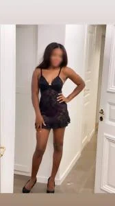 Chica de compañía en Cádiz: Estrella negrita Cádiz