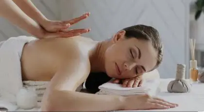 Plazas en Madrid: Se solicita masajista plaza disponible en plaza elíptica