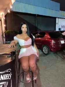 Chicas escorts en Murcia: , TIERNA, Y AMIGABLE