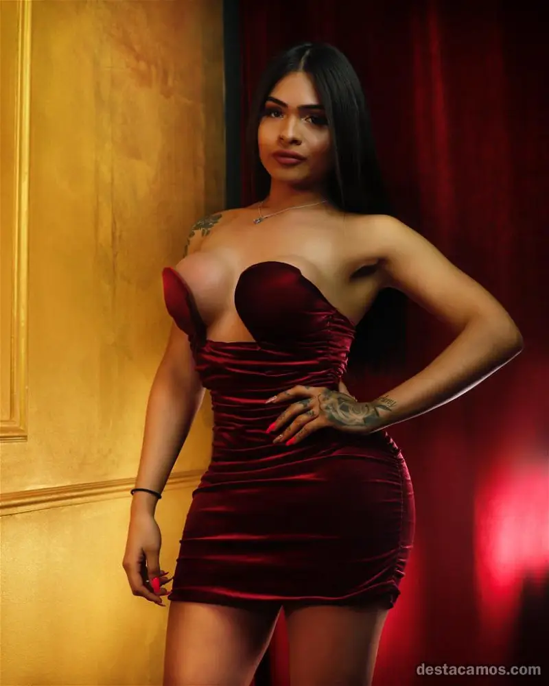 692462228: KATALINA  DE BUENAS CURVAS POR ANGEL GUIMERA