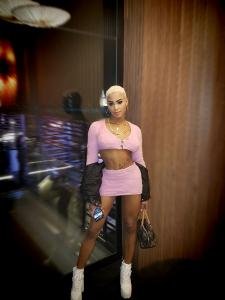 Shemale en Madrid: ⚡🌑 LUZHUGE ⚡🌑 ESPERO POR MOMENTOS DIVERTIDOS💥