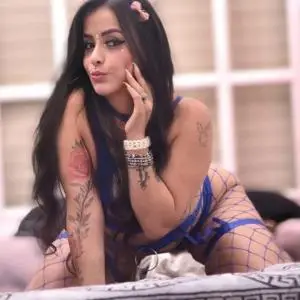 Acompañante en Madrid: Linda masajista Colombiana