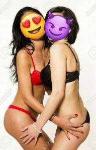 Chica de compañía en Murcia: DOS AMIGAS COMPLETÍSIMAS